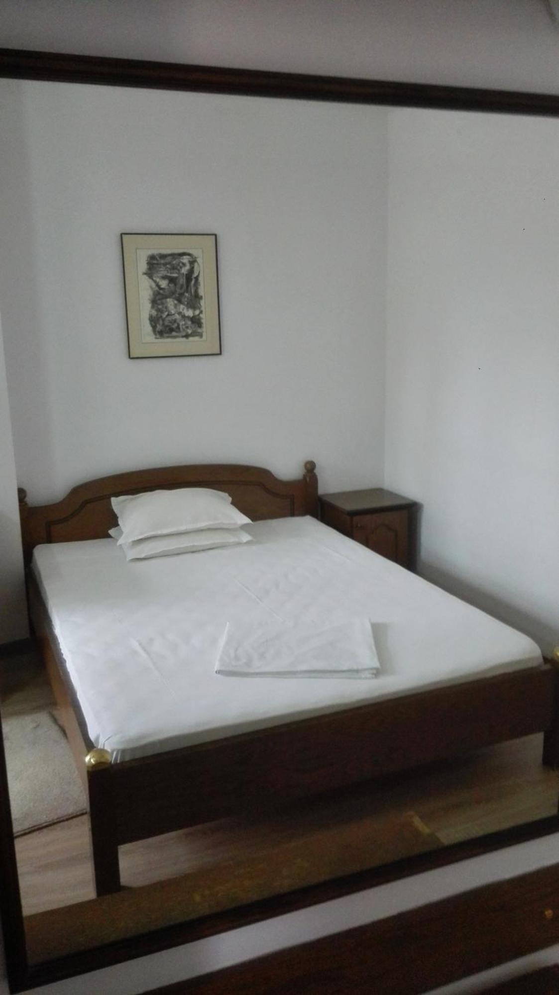 Family Hotel Rositsa Sevlievo Extérieur photo